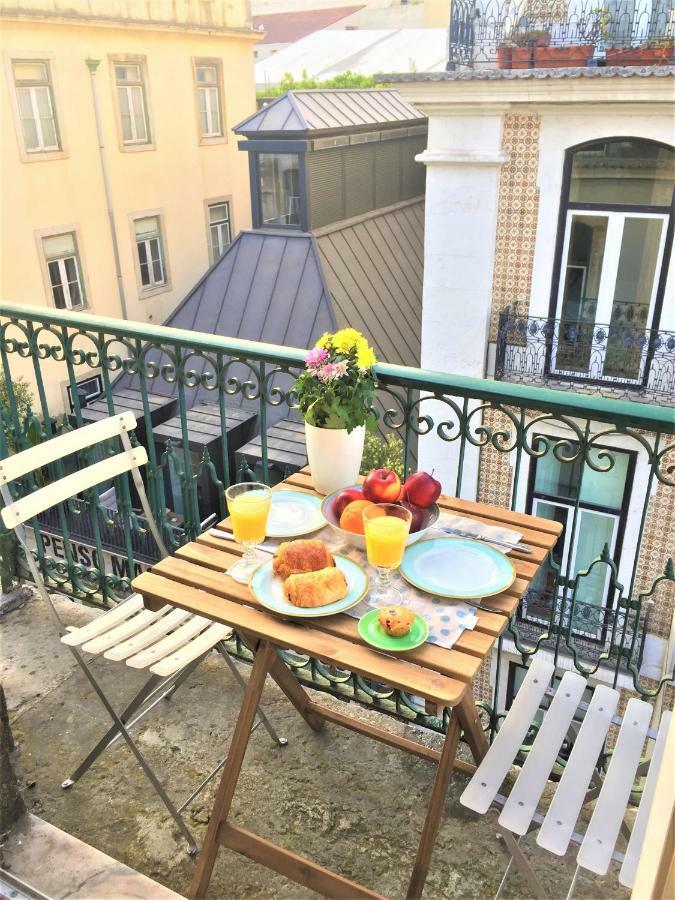 דירות ליסבון Charming Chiado 2Bedr W/Balcony And View מראה חיצוני תמונה
