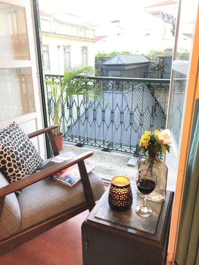 דירות ליסבון Charming Chiado 2Bedr W/Balcony And View מראה חיצוני תמונה