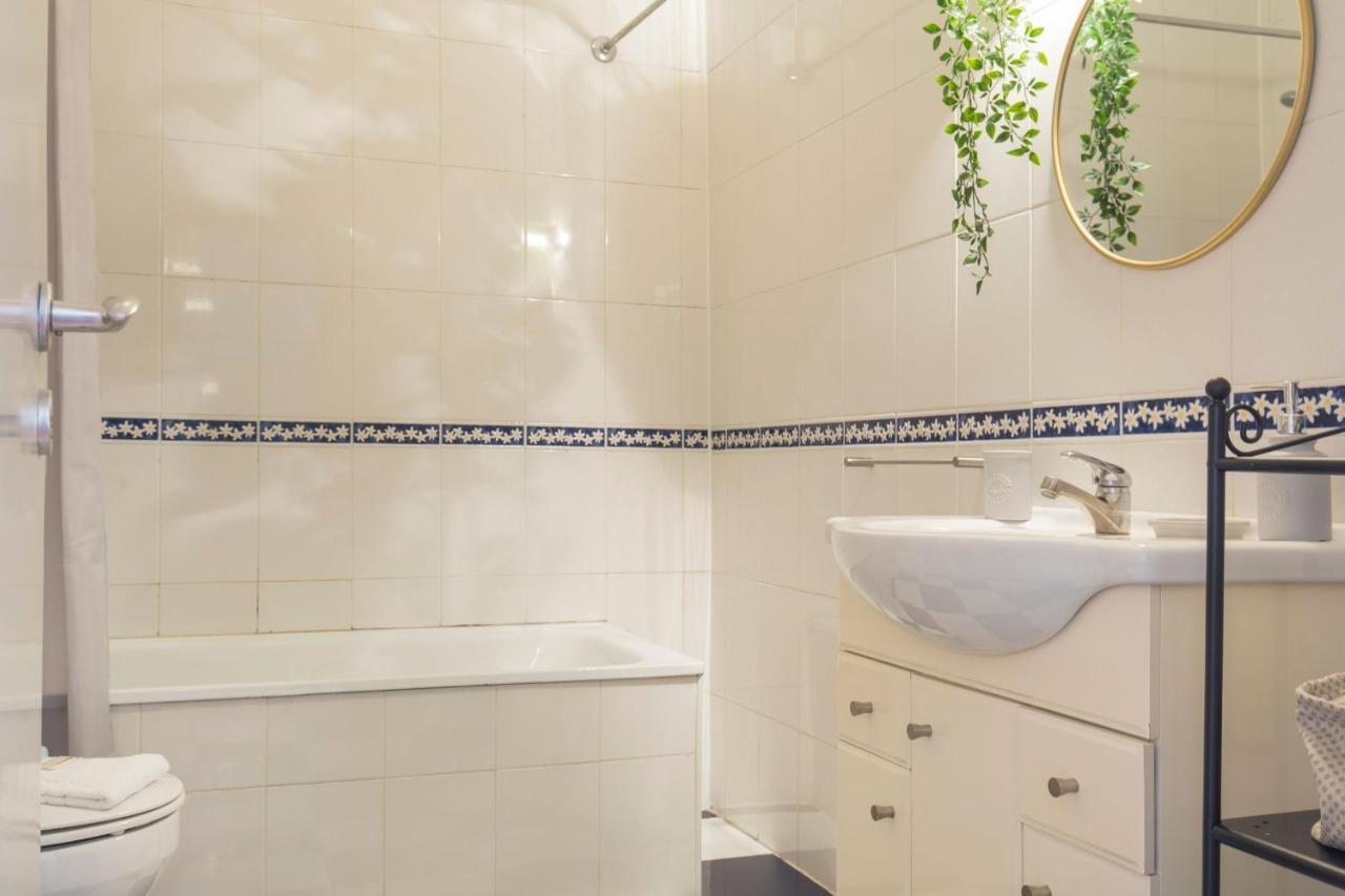 דירות ליסבון Charming Chiado 2Bedr W/Balcony And View מראה חיצוני תמונה